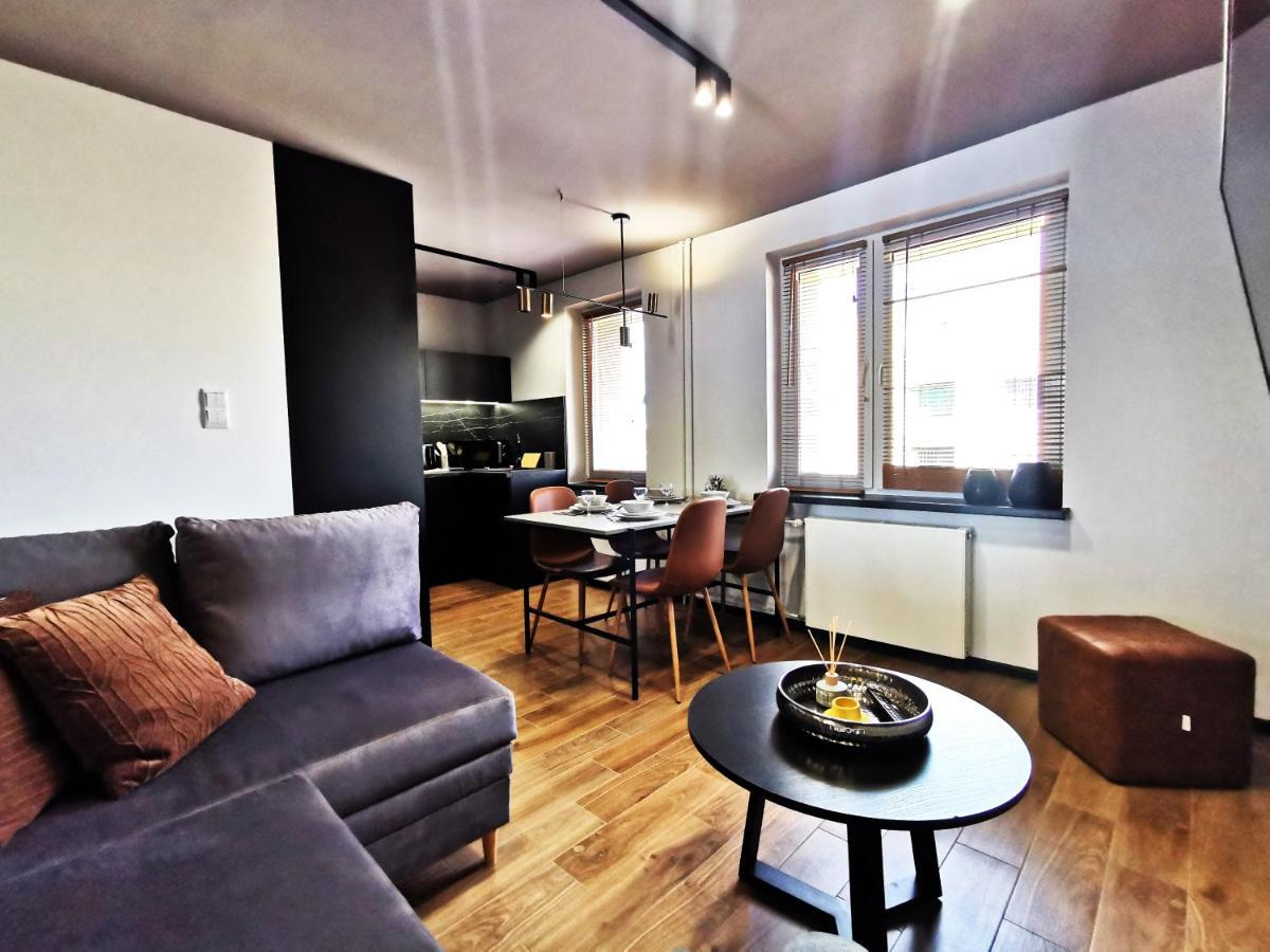 Gliniana Apartment ~ Self Check-In 24H ~ Lift Wroclaw Bagian luar foto