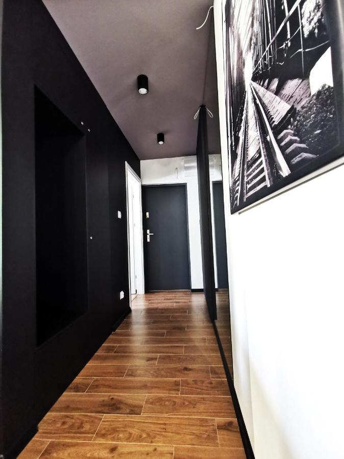 Gliniana Apartment ~ Self Check-In 24H ~ Lift Wroclaw Bagian luar foto